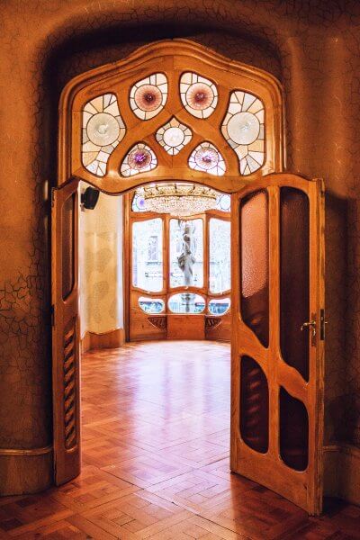 Дверь в доме Бальо