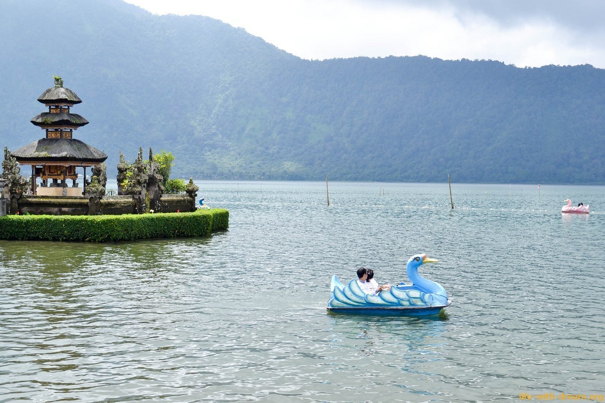 Святые озера острова Бали - Братан, Буян и Тамблинган.