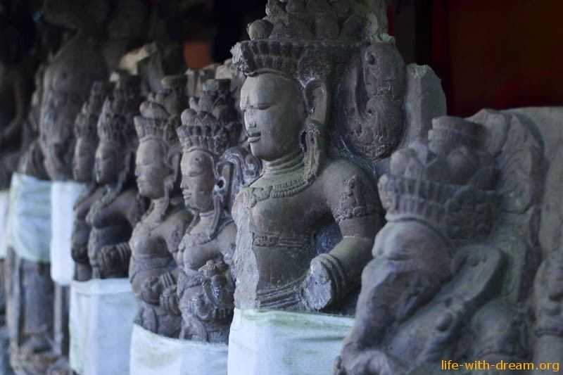 Самый высокий храм на Бали - Pura Pusak Penulesan (Pura Tegeh Koripan)