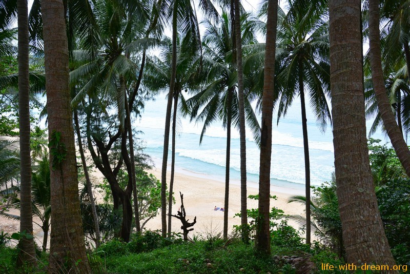 Пляж Cурин (Surin beach) – чудесный пляж на северо-западе Пхукета.