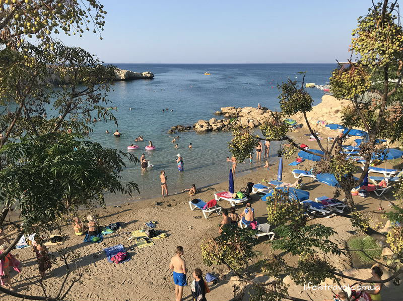 Малама Бич в Каппарис, Протарас