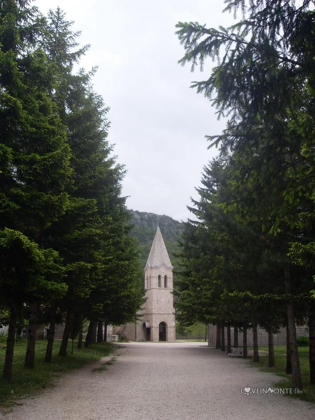 Нижний монастырь Острог
