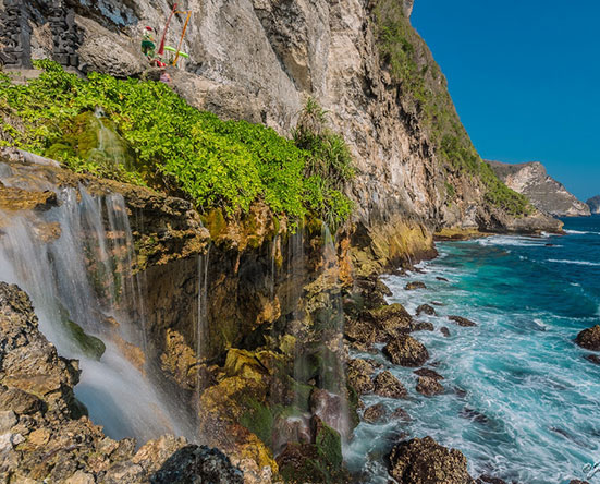 Peguyangan Waterfall