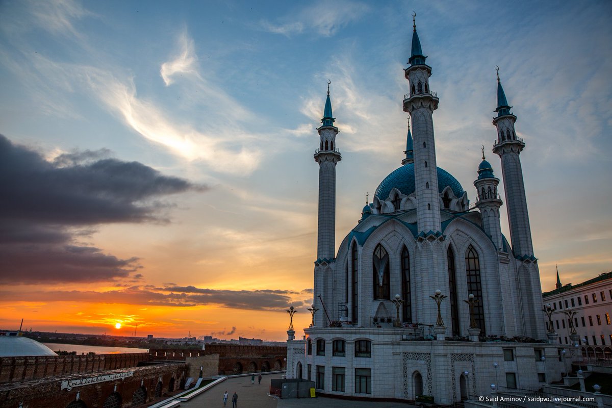 Фото у мечети в казани