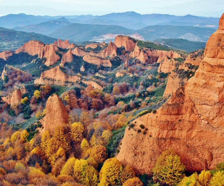 Рельеф испании фото