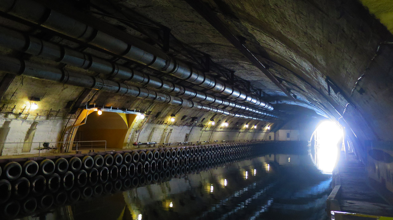 Туннель для подводных лодок