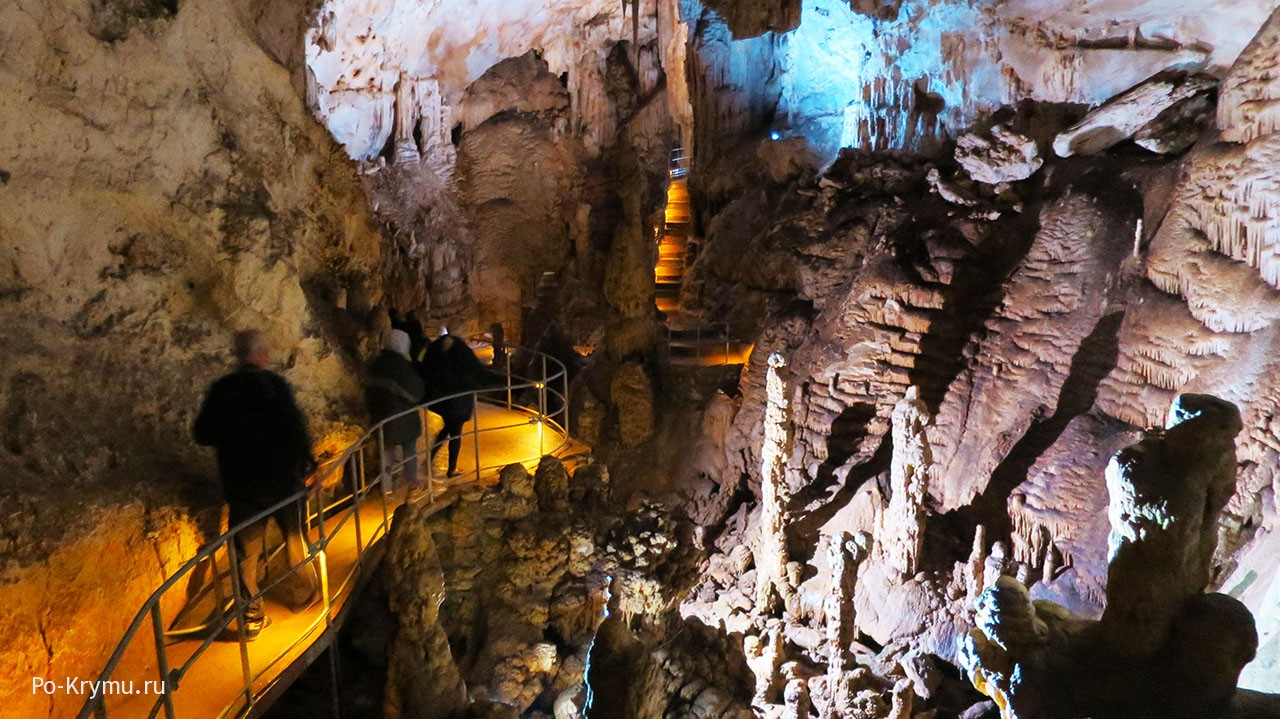 Пещеры - самые загадочные места Крыма.