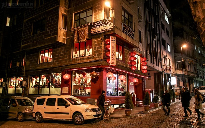 Улицы Стамбула ночью