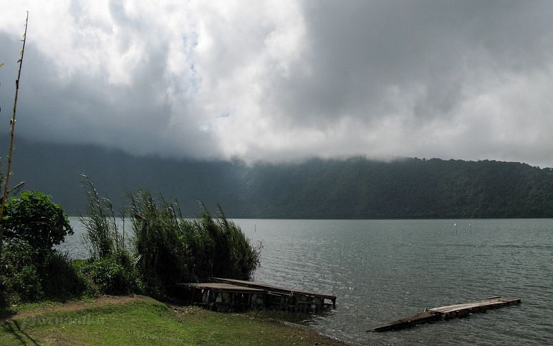 Озеро Братан на Бали