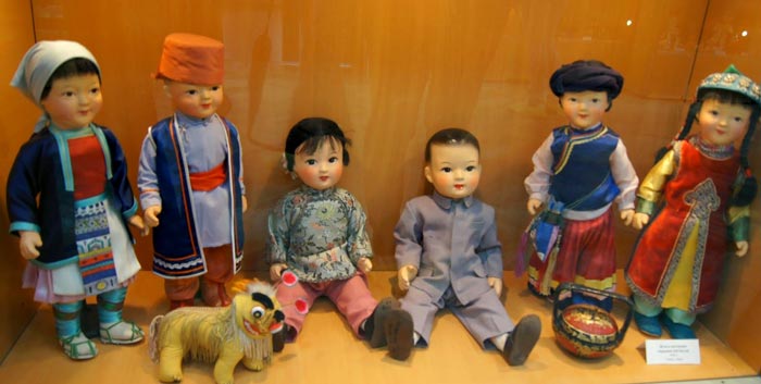 Экспонаты Музея игрушек в Сергиевом посаде