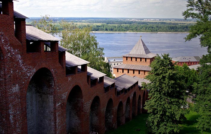 Перепад стен Нижегородского кремля