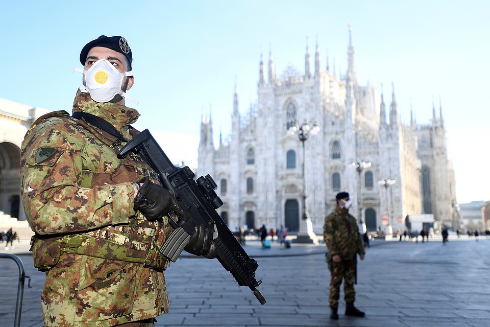 В Милане проводится целый комплекс мероприятий для недопущения распространения опасного коронавируса. Фото: REUTERS