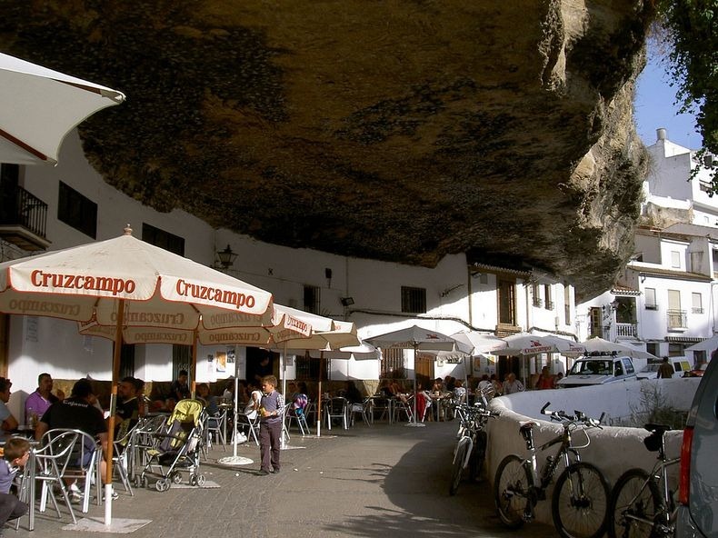 Сетениль-де-лас-Бодегас, Андалусия, Испания