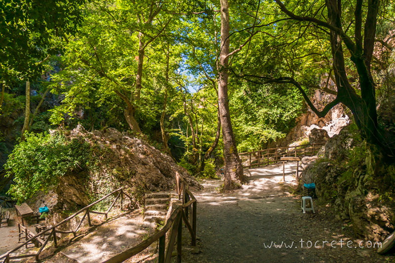 Ущелье Патсос (Patsos Gorge, Φαράγγι Πατσού)