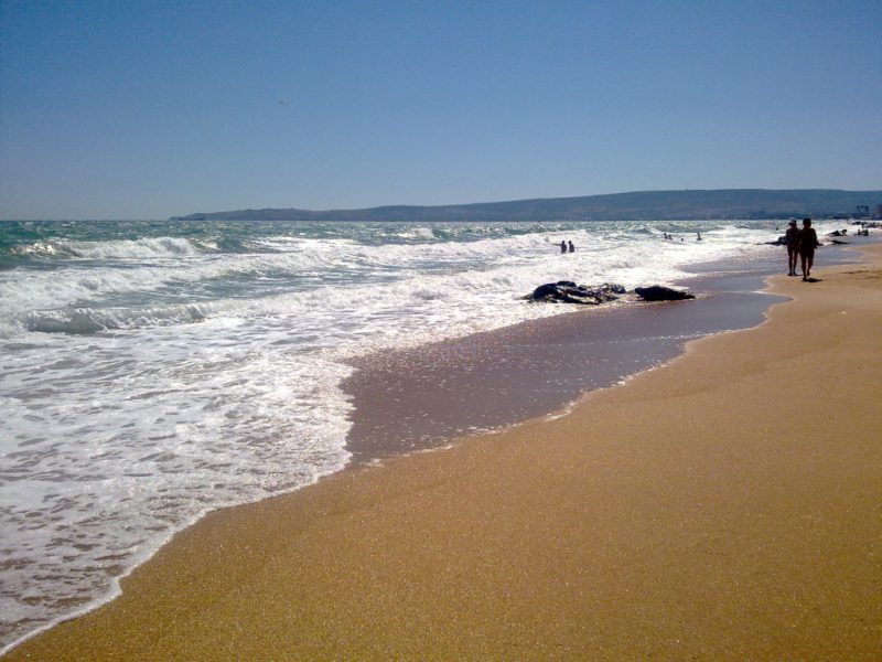 Золотая бухта в Феодосии