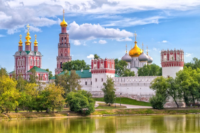 Пешие прогулки по Москве. Самостоятельно, с детьми, маршруты зимой, в выходные, праздники