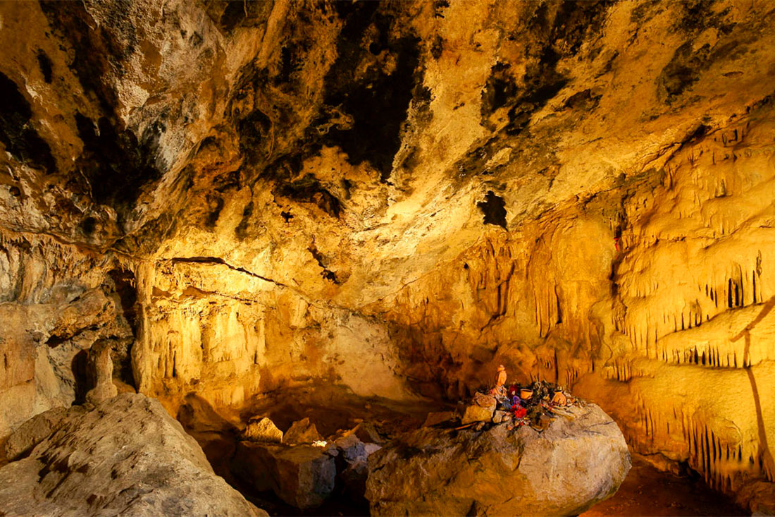 Пещера Кова-де-Куллерам