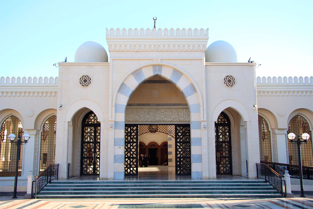 Центральная мечеть Аль-Хусейна бен Али