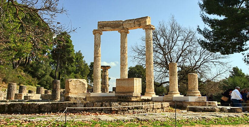Храм Геры (Олимпия – место рождения Олимпийских игр) в Греции