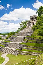 Palenque Kreuztempel.jpg