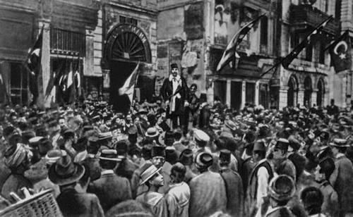 ​Младотурецкая революция. Митинг в Стамбуле после восстановления конституции 1876 году. Июль 1908 - Османская империя накануне Великой войны 