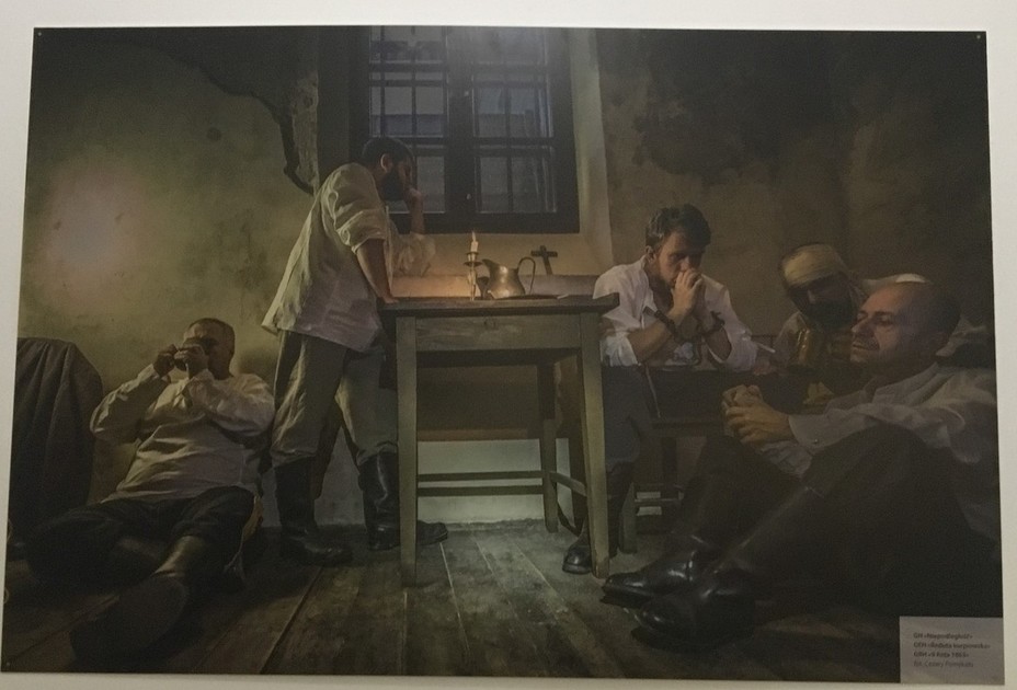 ​Фотореконструкция быта заключённых повстанцев (1863 год). Фото автора. - Крепость-тюрьма-музей 