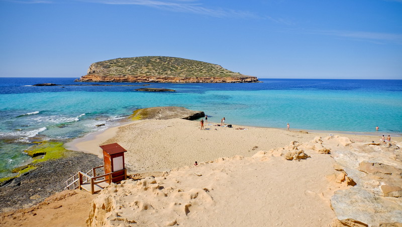 фото пляжа на Ибице