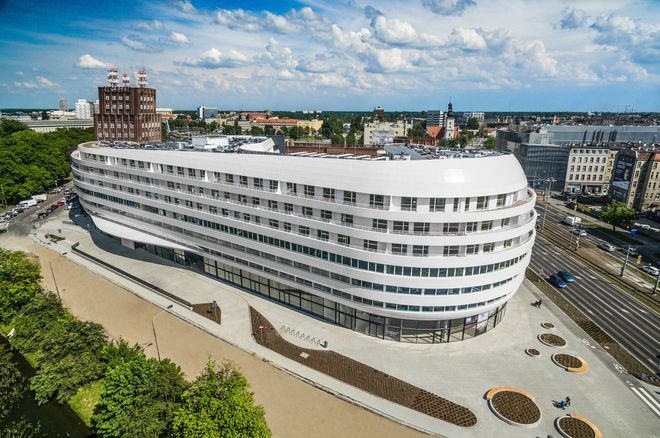 Отель DoubleTree by Hilton во Вроцлаве, Польша
