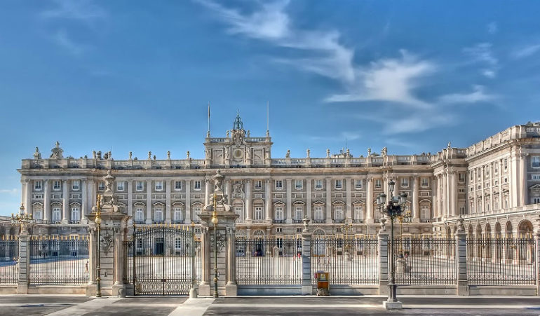 Королевский дворец (Мадрид) Women Planet