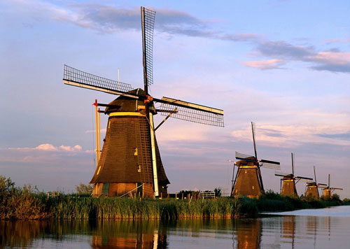 Чем известна Голландия?