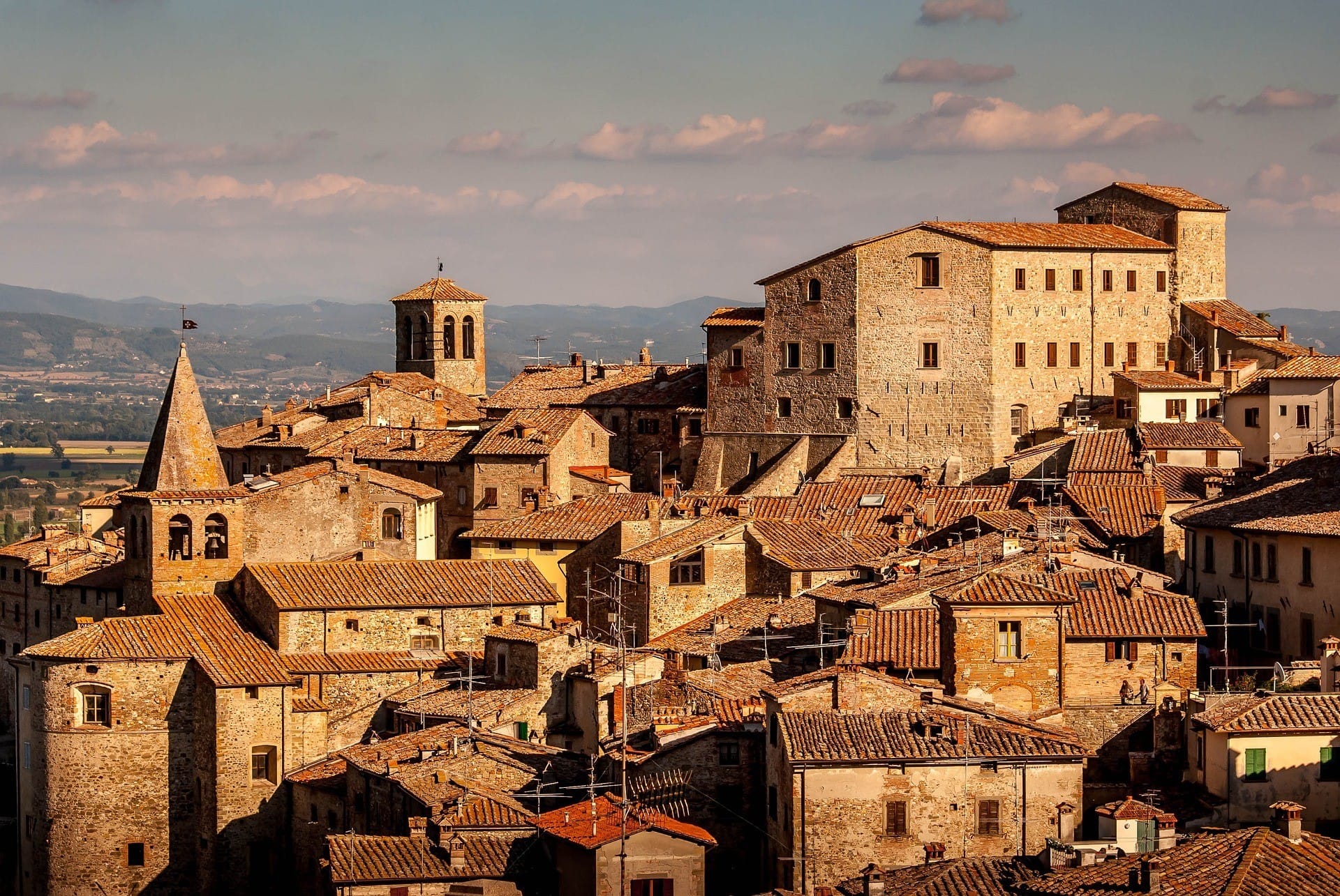 Italian. Города Тосканы Италия. Тоскана Италия архитектура. Флоренция Тоскана Италия старые улочки. Италия Тоскана улицы.