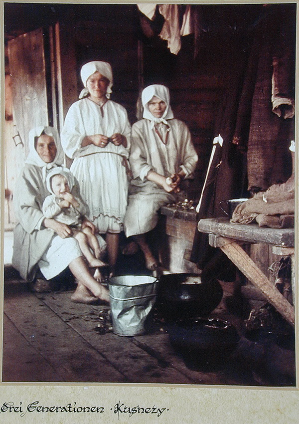 Немецкие фотографии русской деревни 1942-1943 гг. Фотограф Асимус Реммер