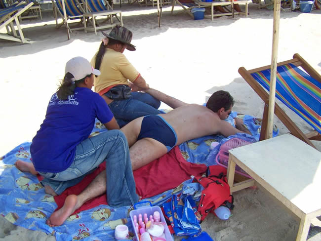 массаж на пляже джомтьен
