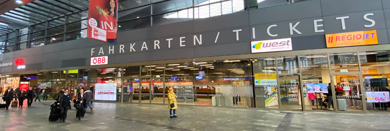 Ticket office at Vienna Hbf