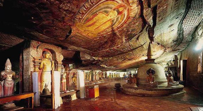 Храм Дамбулла (Шри-Ланка)