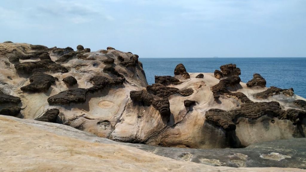 Причудливые камни в Yehliu Geopark, Тайвань