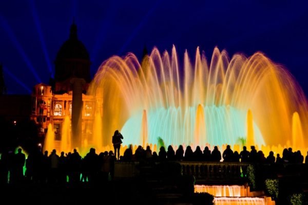 Волшебный фонтан Монтжуик в Барселоне